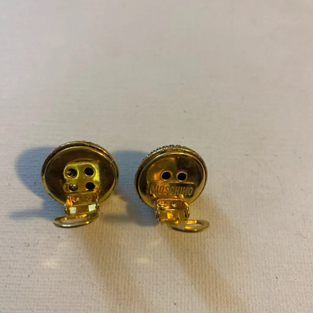 Moschino Vintage Gold-Tone Clip-On Earrings - Image 5