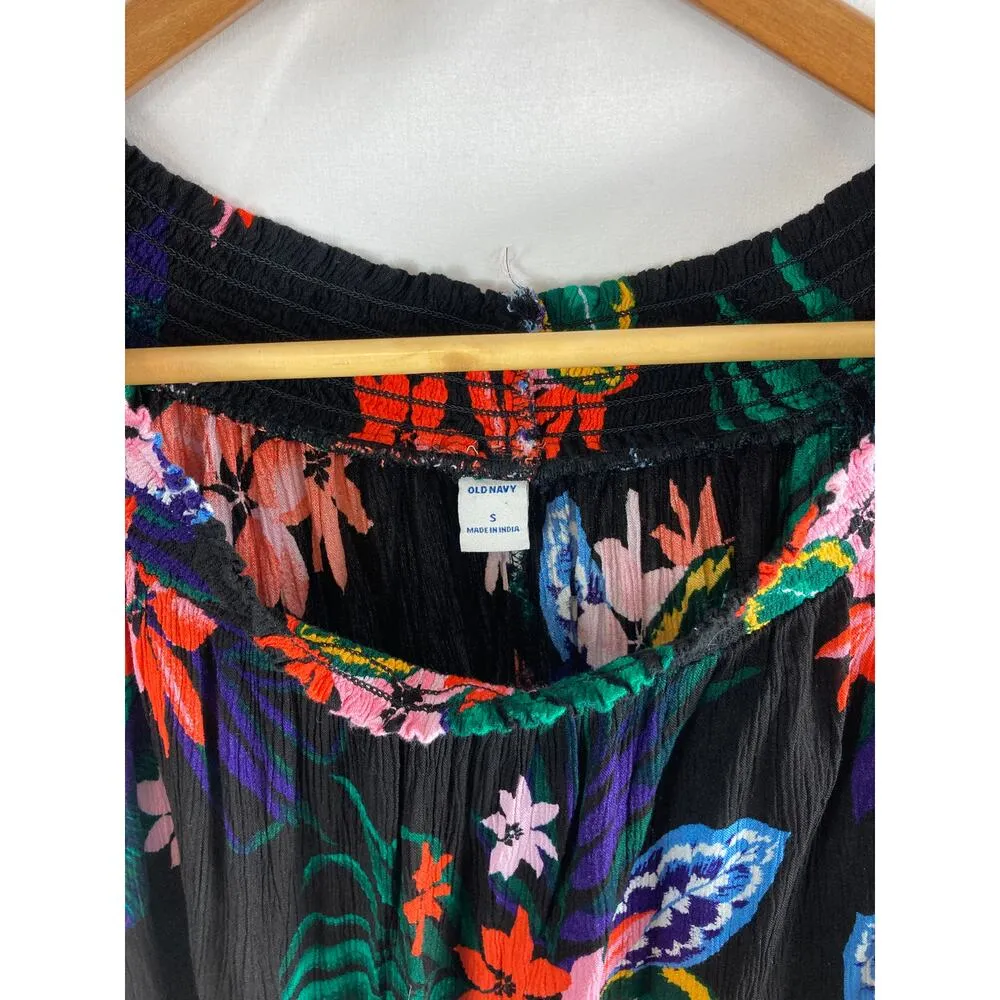 Old Navy Floral Print Smocked off shoulder top size small - Image 2