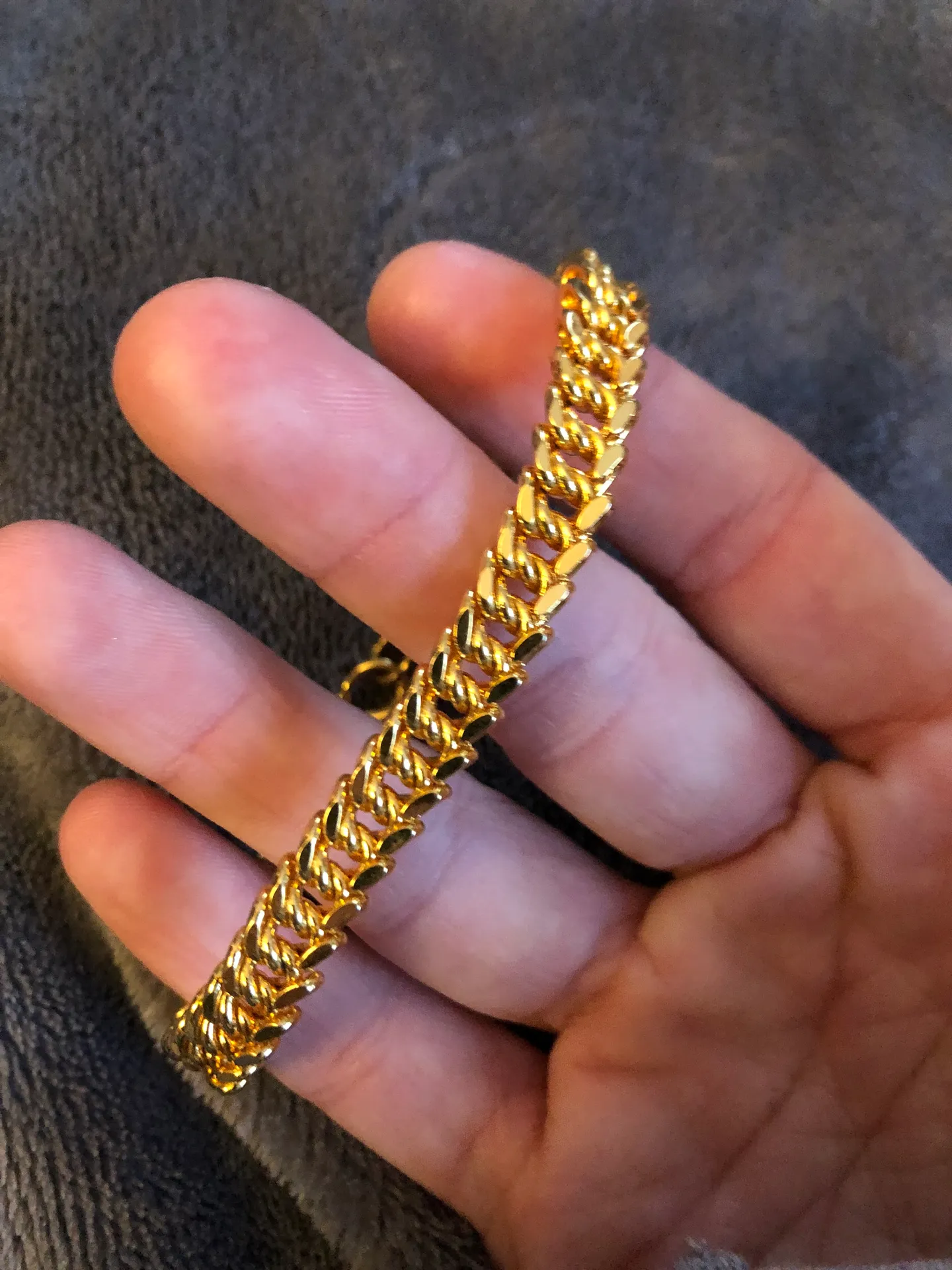 Gold Chain Link Bracelet - Image 2