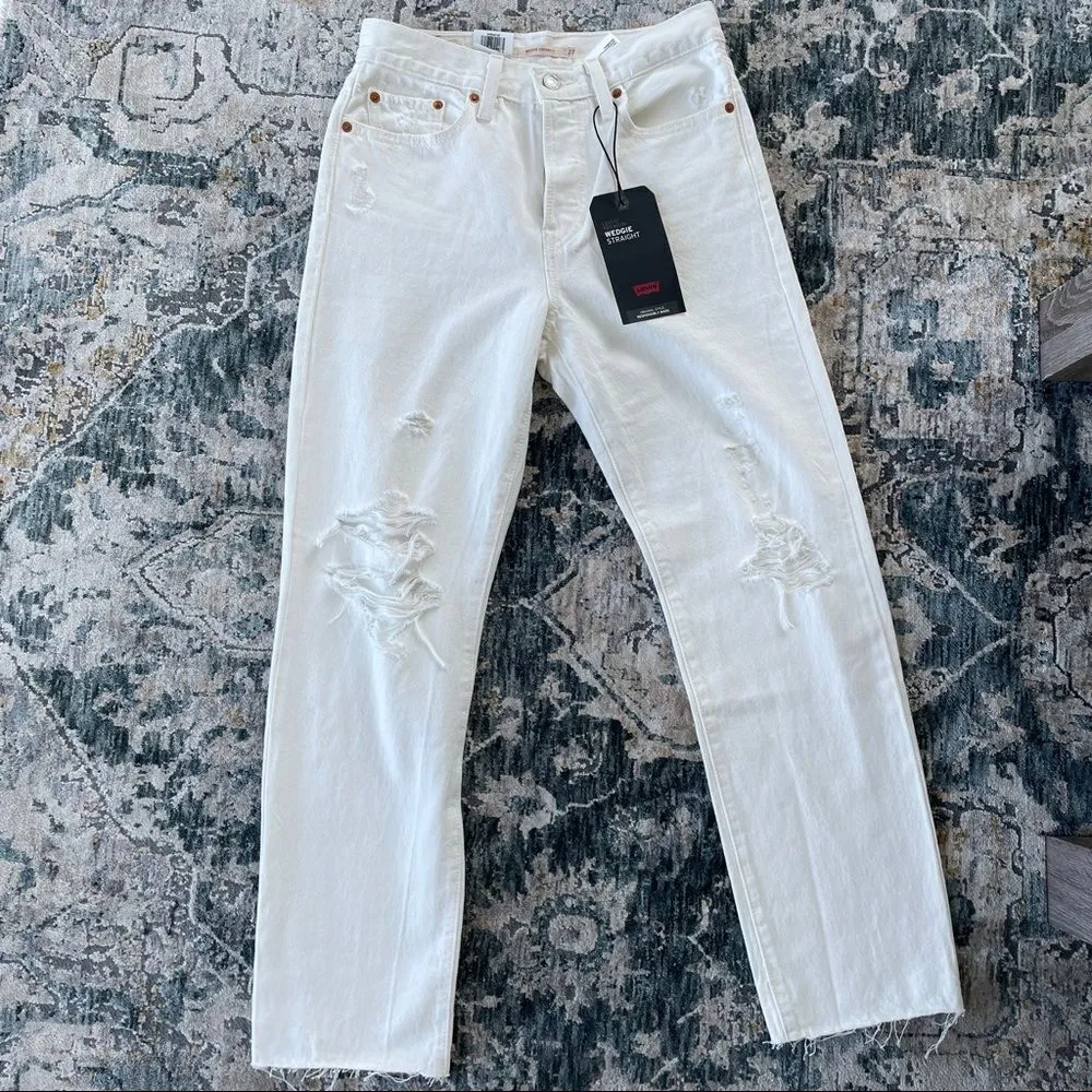 NWT Wedgie high rise distressed white cream jeans - Image 4