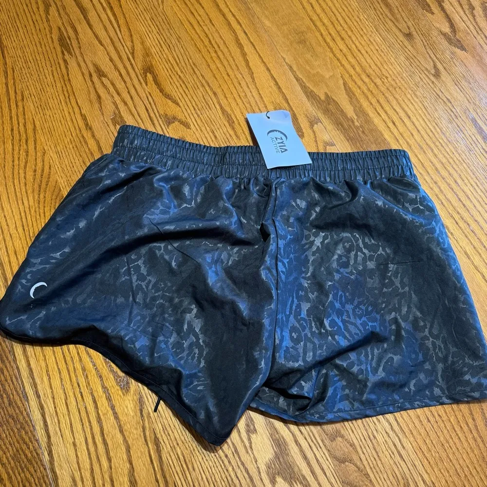 Zyia Black Bomber Shorts Size Large NWT - Image 6