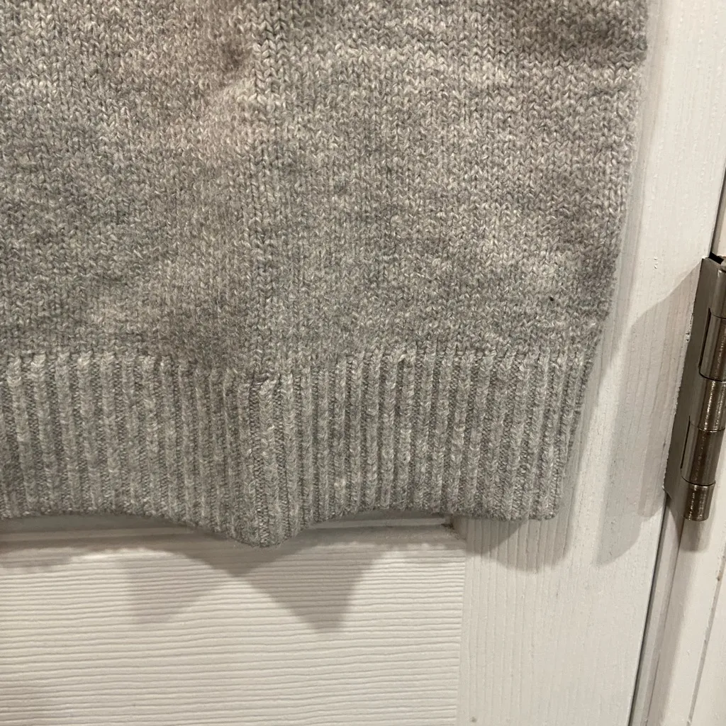 NWT Old Navy Size S Gray So Soft V Neck Long Sleeve Pullover Sweater Mini Dress - Image 3