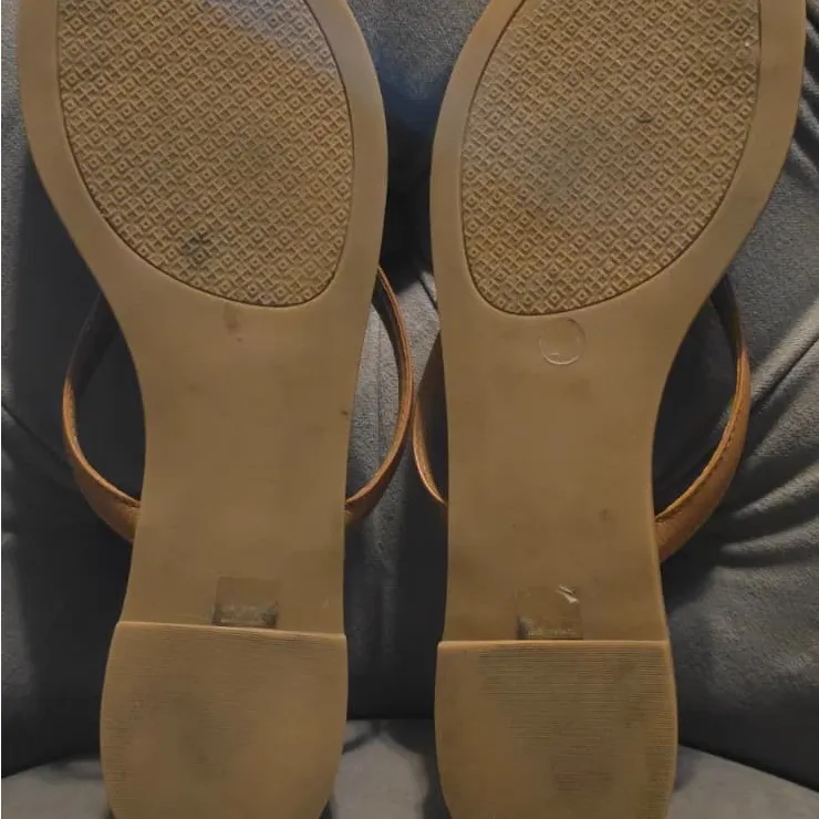 Tory Burch Tan Leather Sole - Image 8