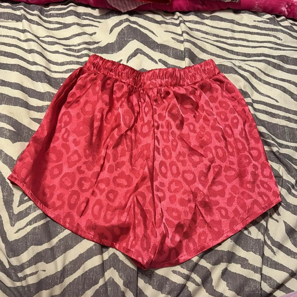 Pink Cheetah print shorts Size XS - Image 2