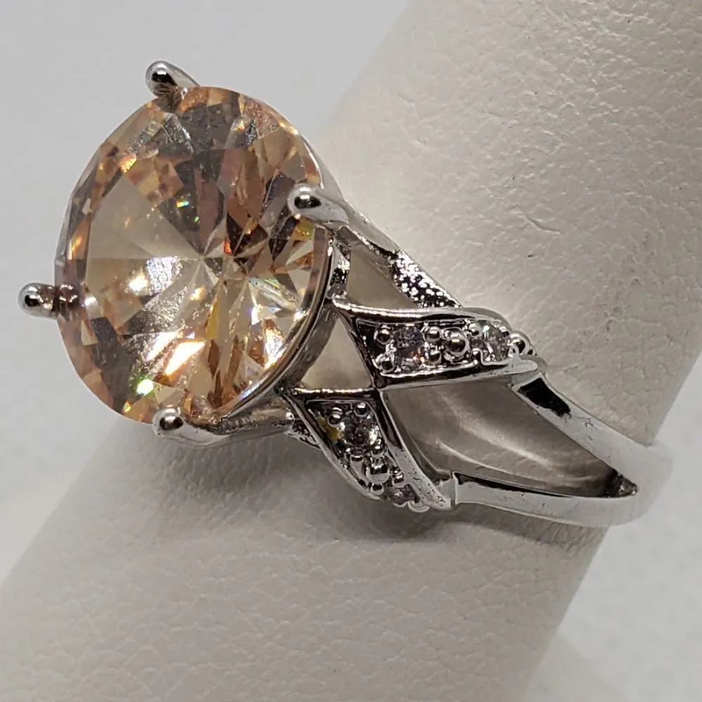 Sterling Silver Yellow Stone Ring (7.5) Yellow - Image 6