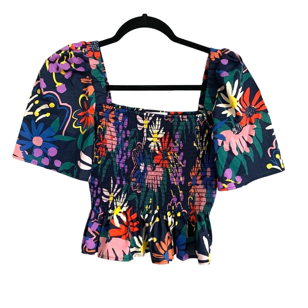 Anthropologie square neck smocked floral island puff sleeve cropped flare blouse - Image 6