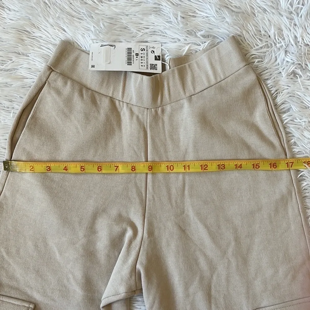 ZARA Women’s Joggers Cargo elastic waistband Pants Beige size Small NWT - Image 5