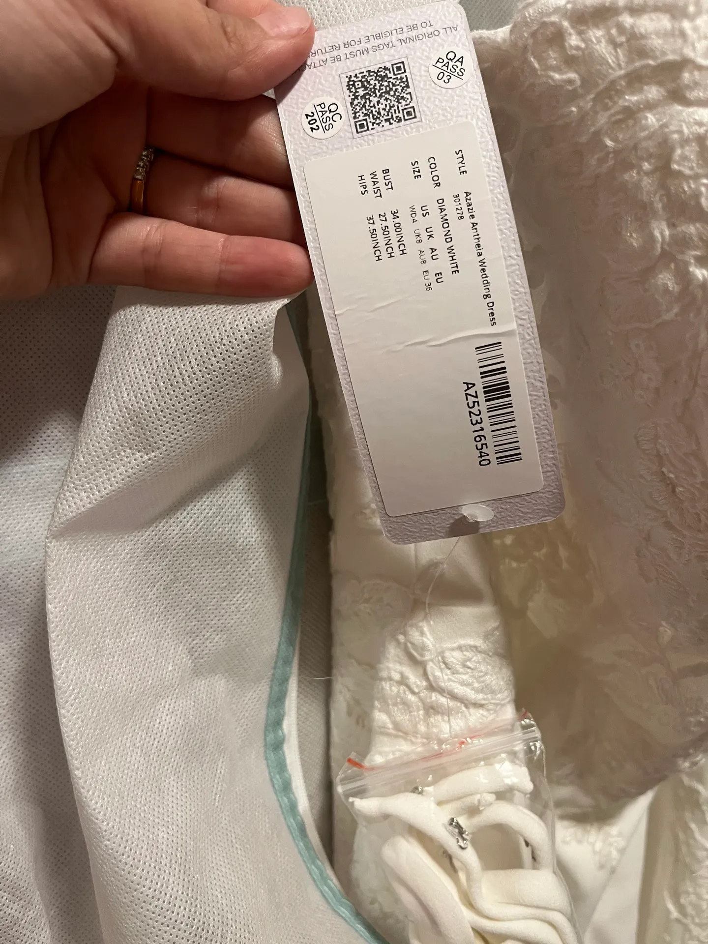 Antheia Wedding Dress - Image 10