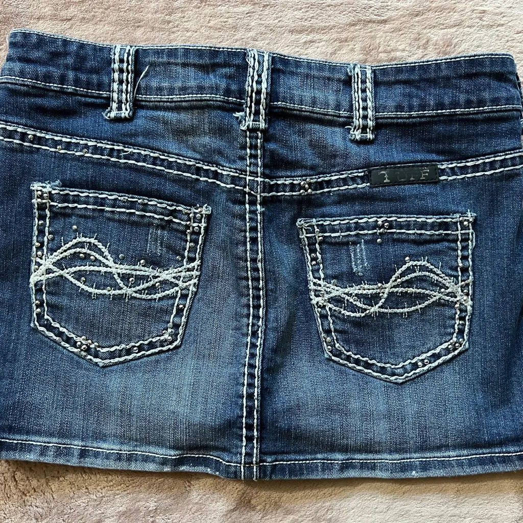 Cowgirl Tuff Women's Blue Denim Mini‎ Skirt DFMI Crystal Skirt Size 28 - Image 7
