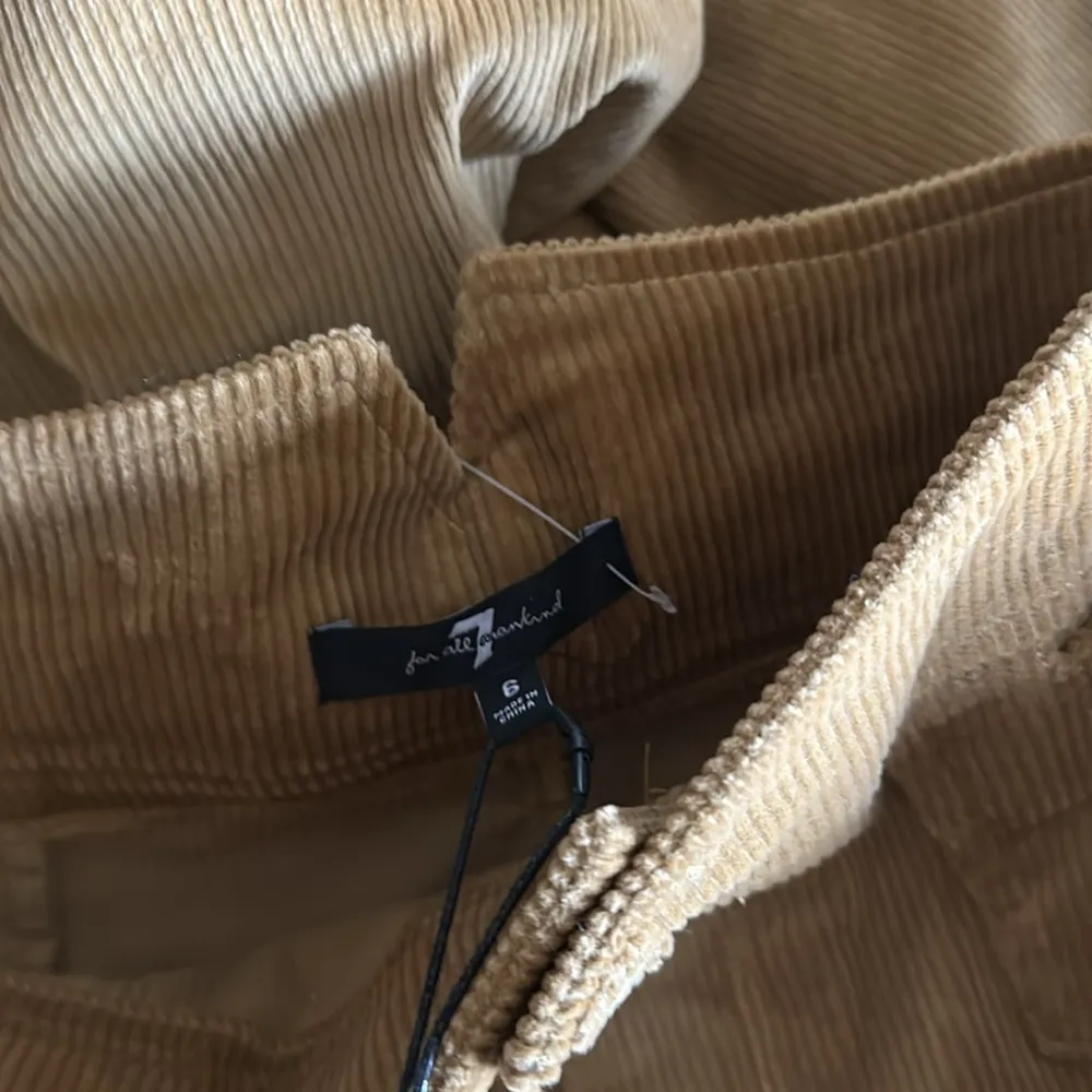 NWT 7 for all mankind Brown Corduroy Wide Leg Jeans SZ-26 - Image 7