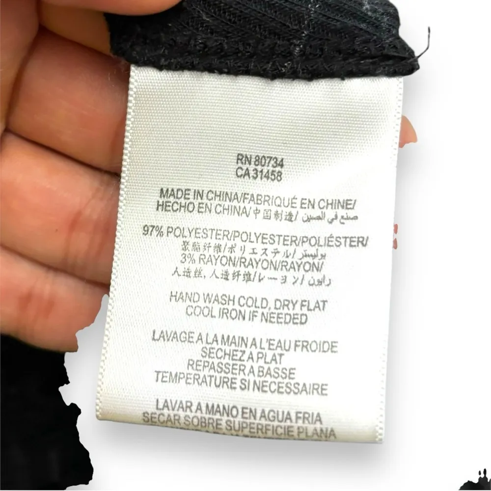 BCBGeneration  Black Ribbed Lightweight Open Back Crop Top - Small - Image 6