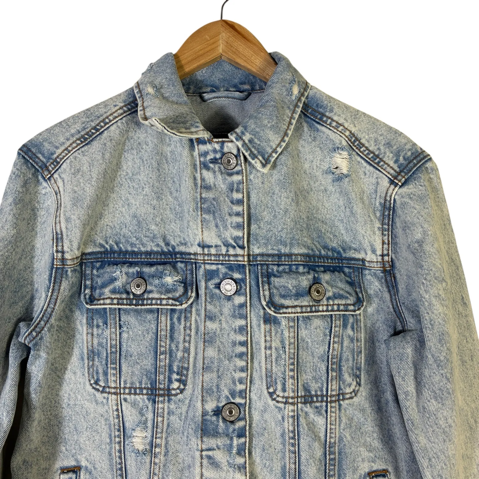 Abercrombie & Fitch Rigid Stone Wash Denim Jacket Womens M Light Wash Distressed - Image 3