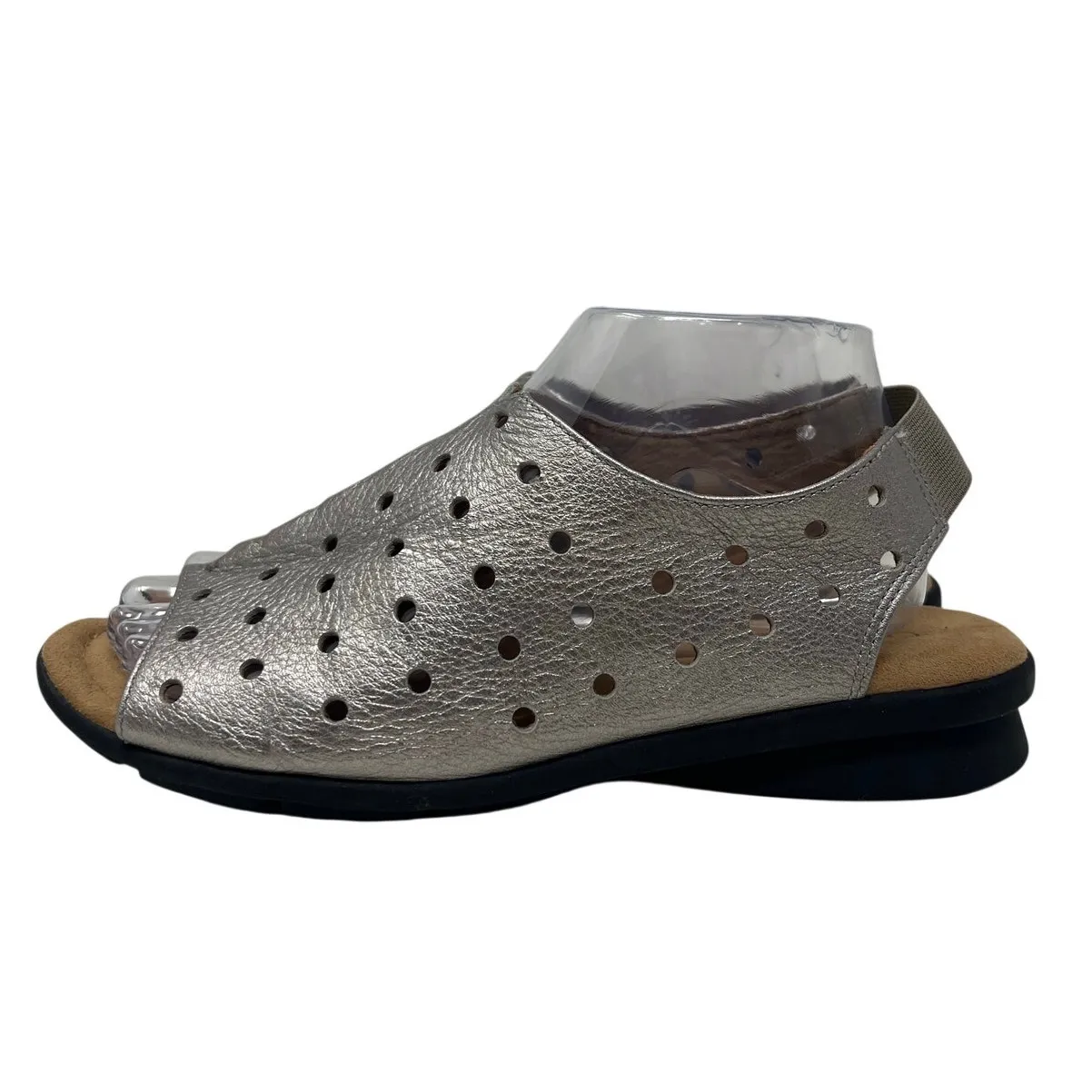 Comfortiva Petal Metallic Silver Cutout Leather Memory Foam Sandals 9 - Image 4