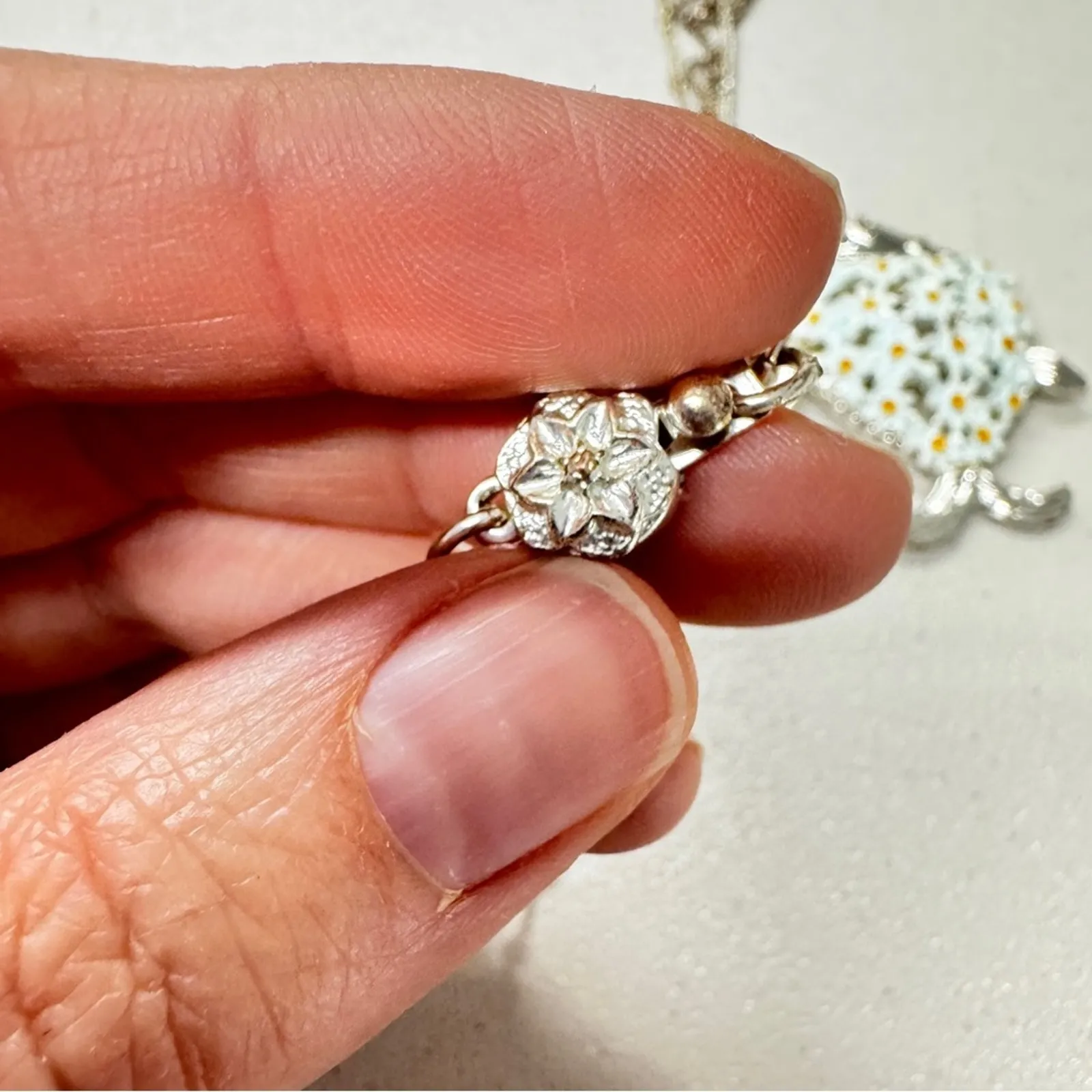 Lauren Conrad Silver Tone Fish Pendant Necklace Long Daisy’s Enameled - Image 4