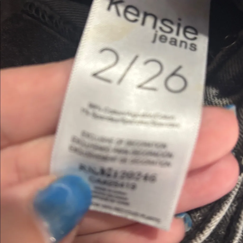 Kensie Gray Relaxed Jeans - Image 3