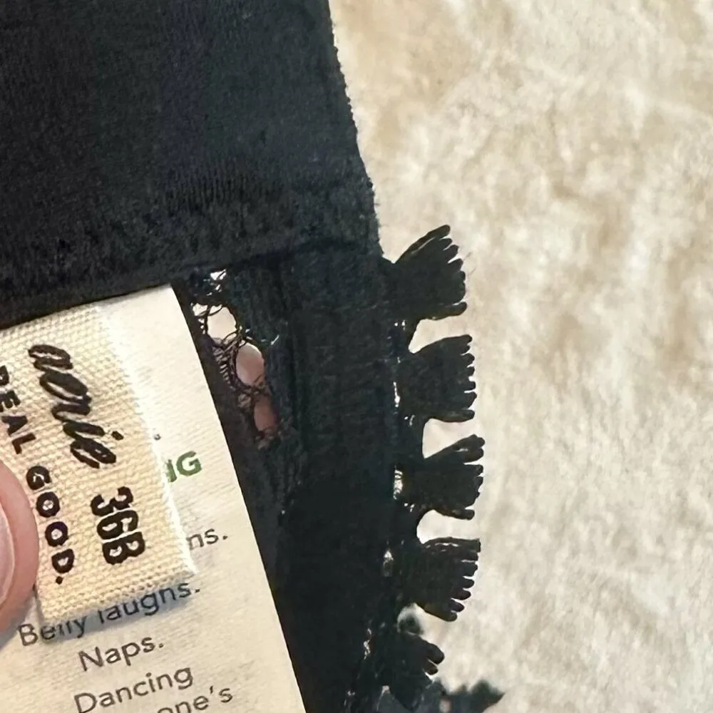 NWT Aerie Black and Cream Floral Lace Balconette Bra - 36B - Image 3