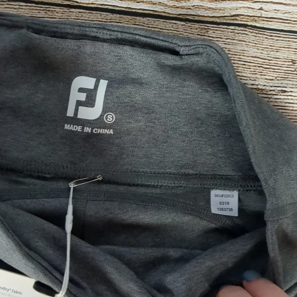 Footjoy lavender gray white ankle leggings size small - Image 4