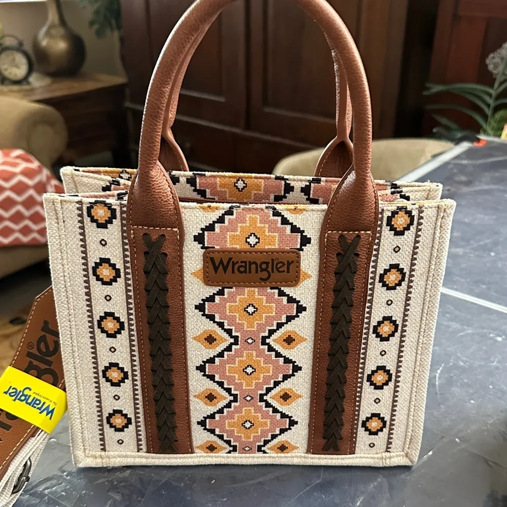 Wrangler Women's Beige and Brown Geometric Aztec Crossbody Top Handle Tote NEW - Image 2