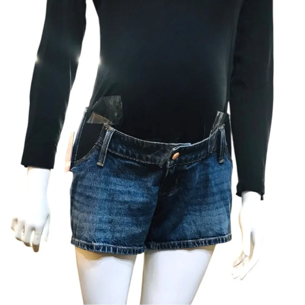 Isabel Maternity by Ingrid & Isabel Blue Denim Jean Shorts Size 4 - Image 2