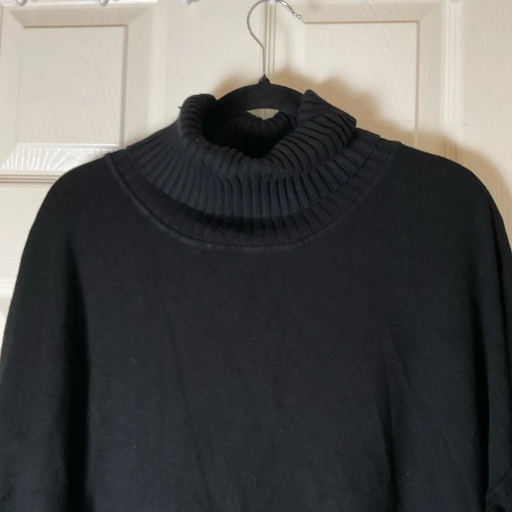 Joseph A. Classic Black Ribbed  Turtleneck Poncho Size Medium - Image 3