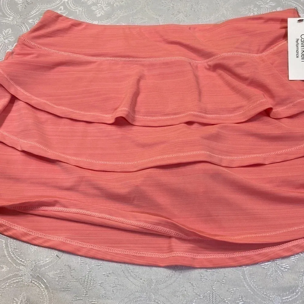 COPY - Calvin Klein    Ladies shorts  LG - Image 10