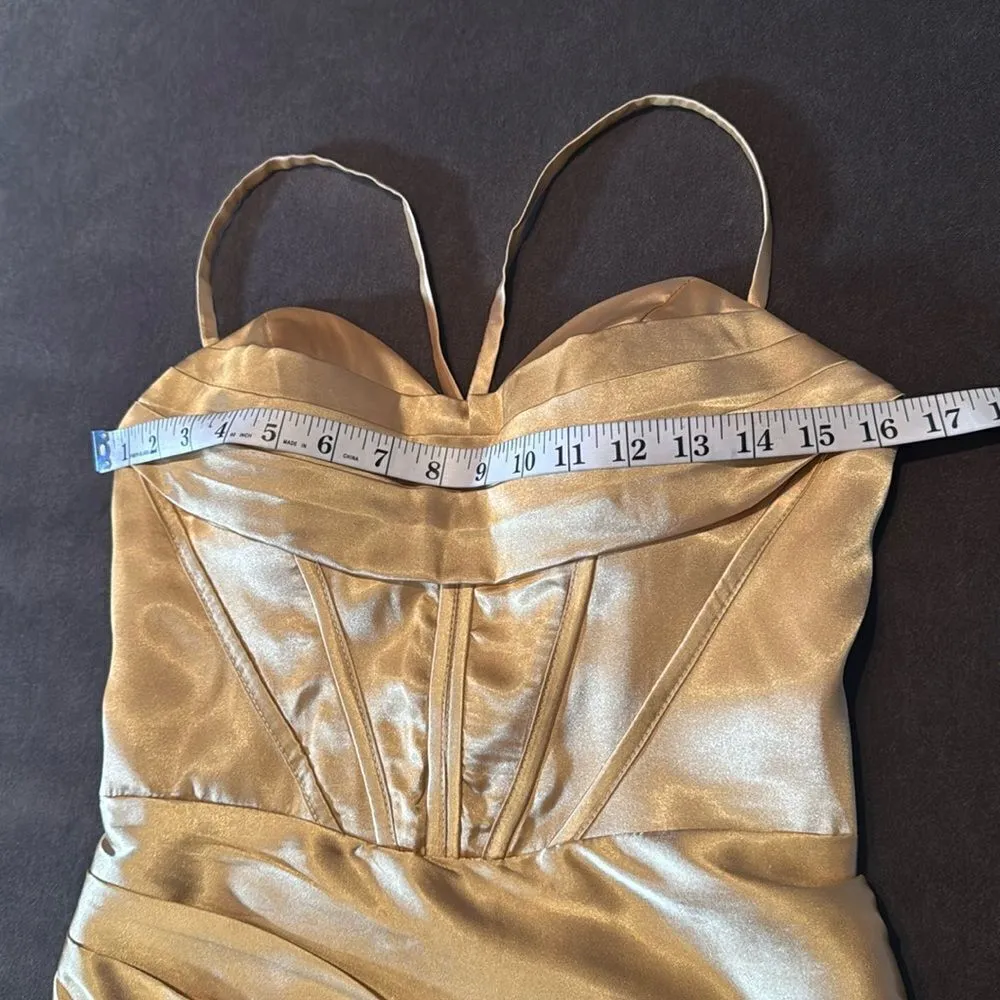 Women’s Gold Full Length Prom Party Dress Criss Cross Straps LegSlit Size 4 NWOT - Image 12