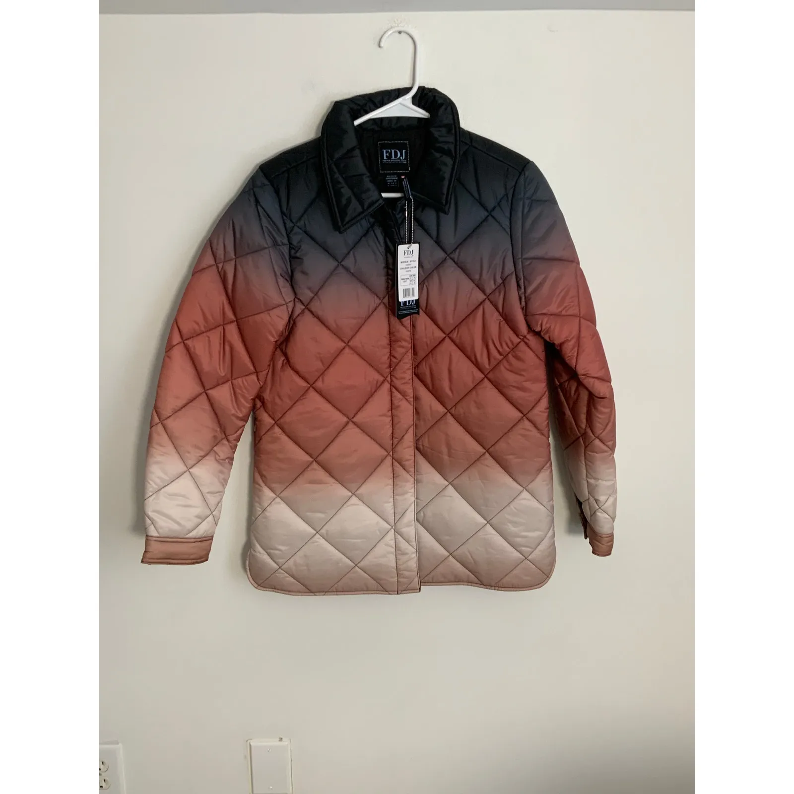 FDJ Quilted Ombre Jacket NWT size Small Pink - Image 6