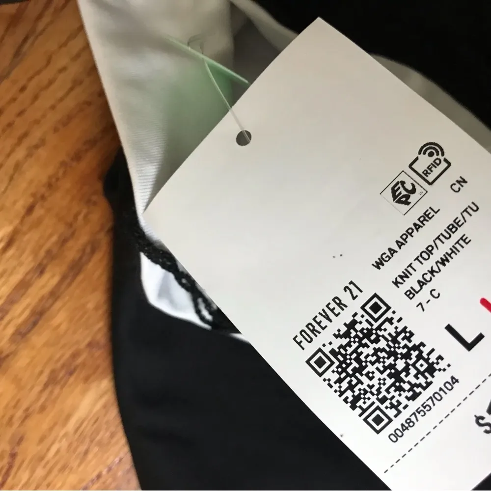 Black/White Reversible Thong Bodysuit NWT - Image 4