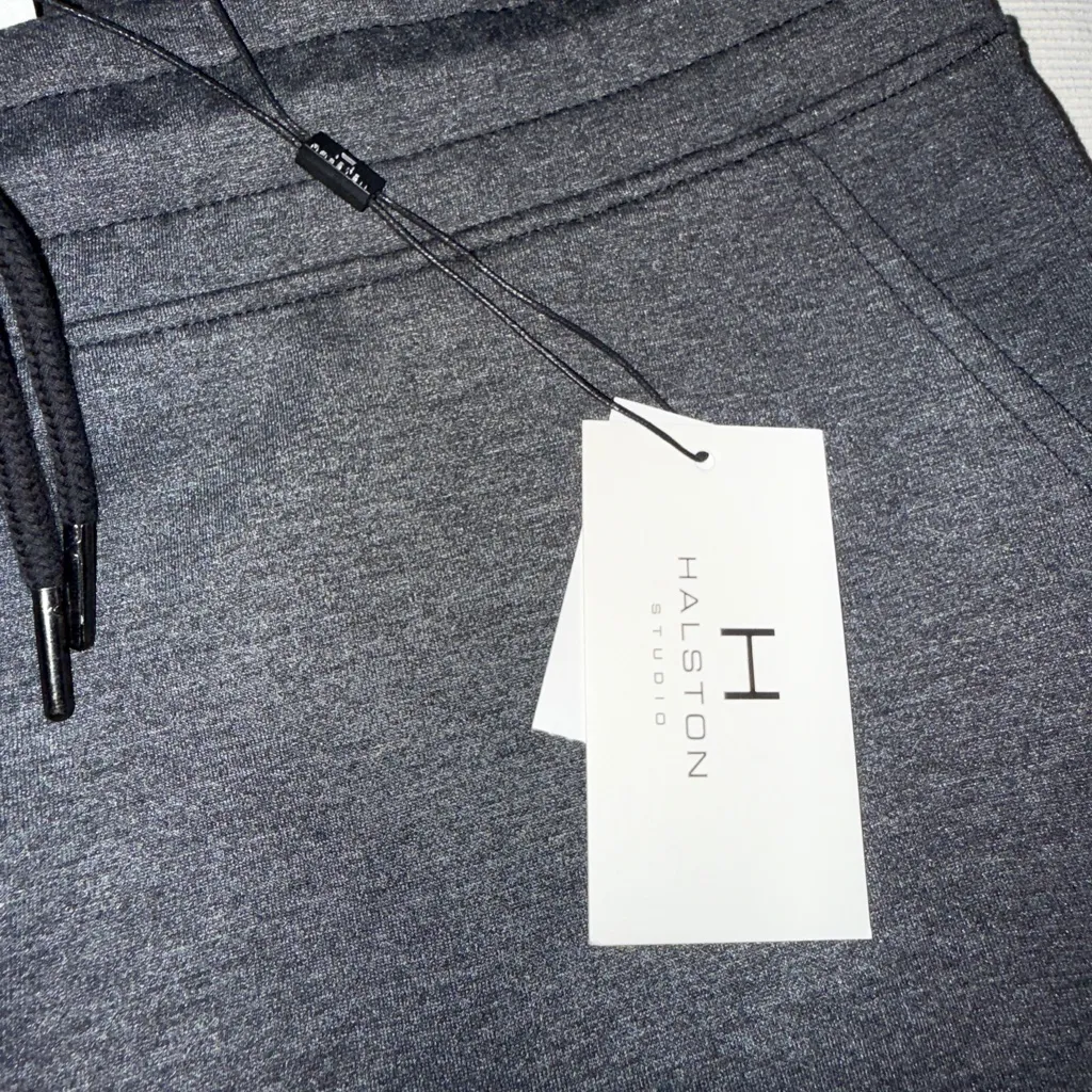 Halston Studio Extra soft Jogging pants In Heather Charcoal NWT size M - Image 2