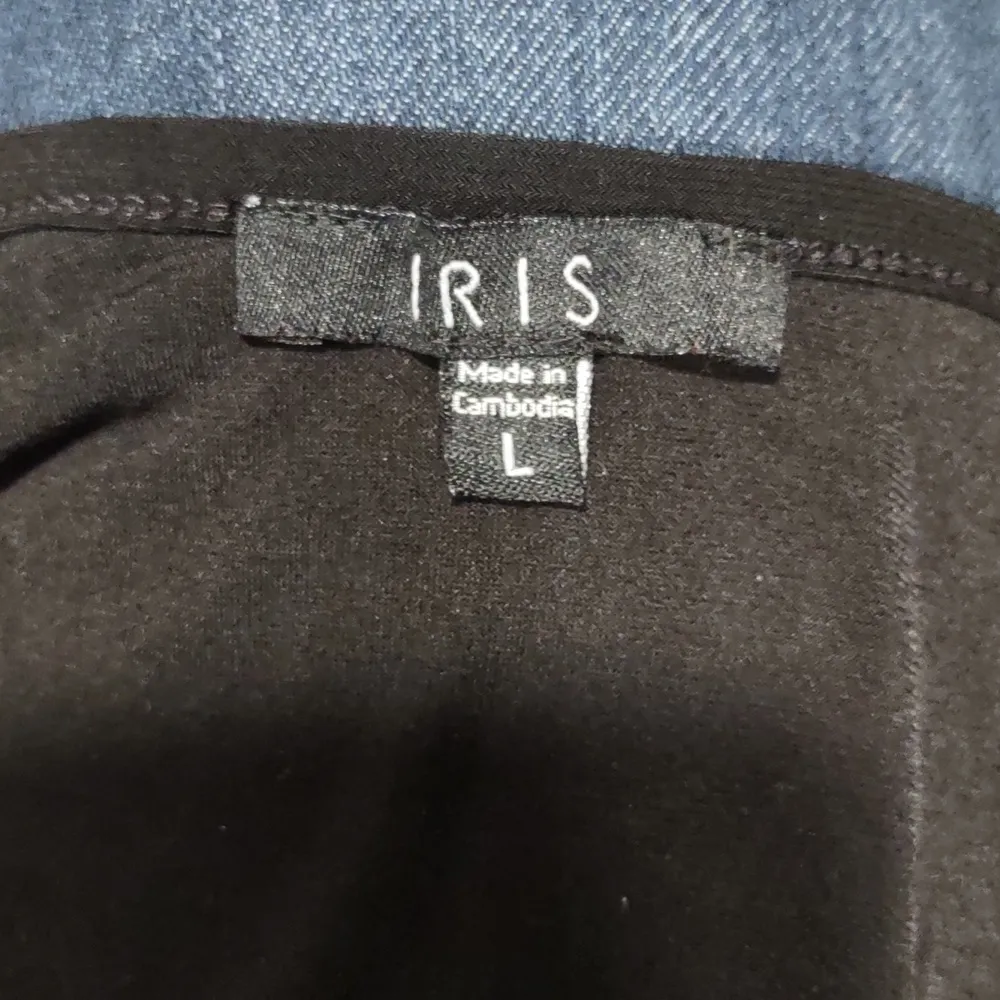 Iris  crop top - Image 5