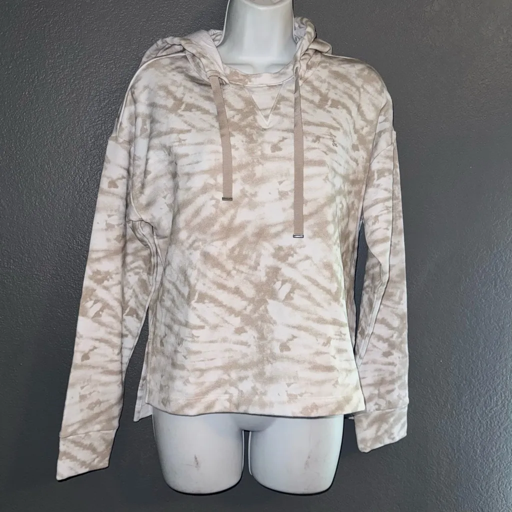 Travis Mathew Women’s Long Sleeve White Cream Tan Hoodie size Small - Image 5