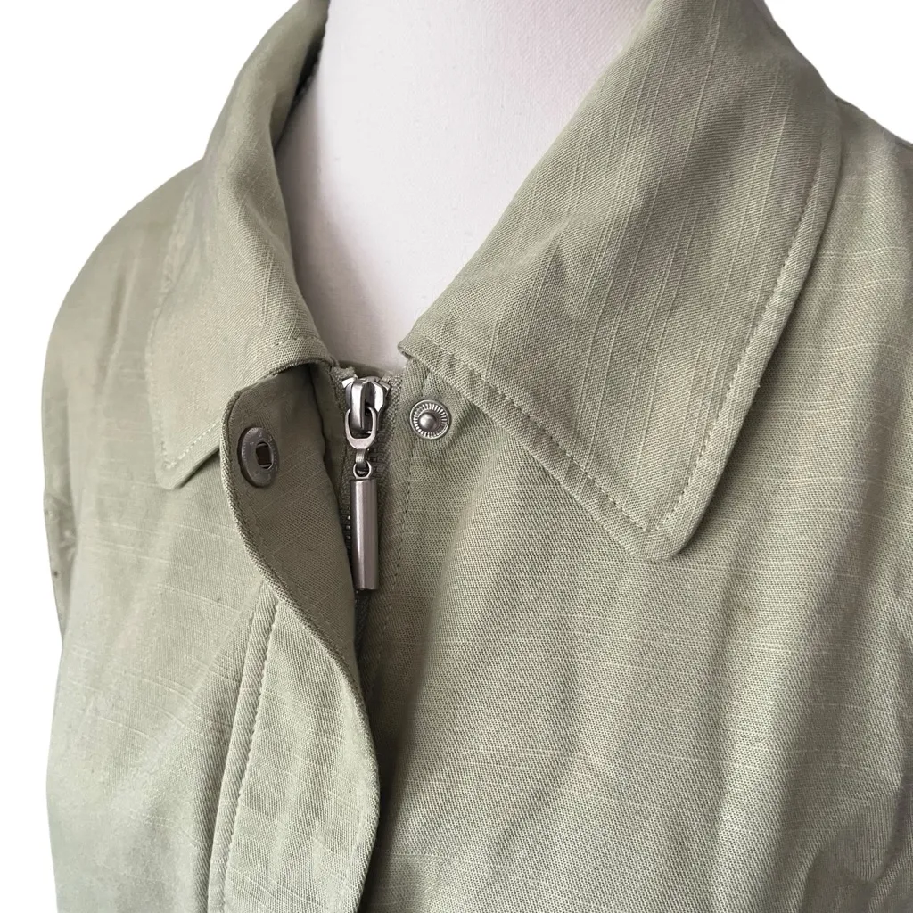 Avec Les Filles Women's M Light Green Bomber Jacket Embroidered Eyelet Sleeves - Image 4