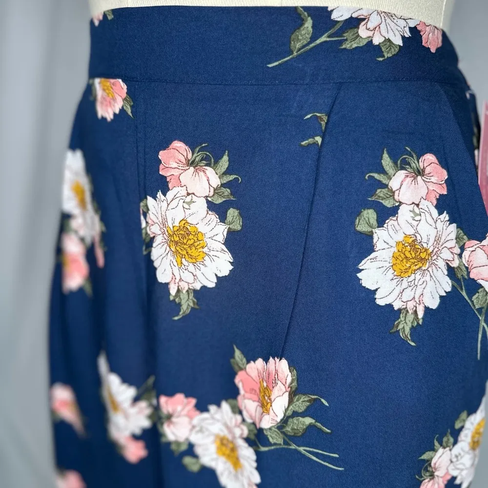 Xhilaration Women's Floral Print Palazzo Pants (811) - Image 7