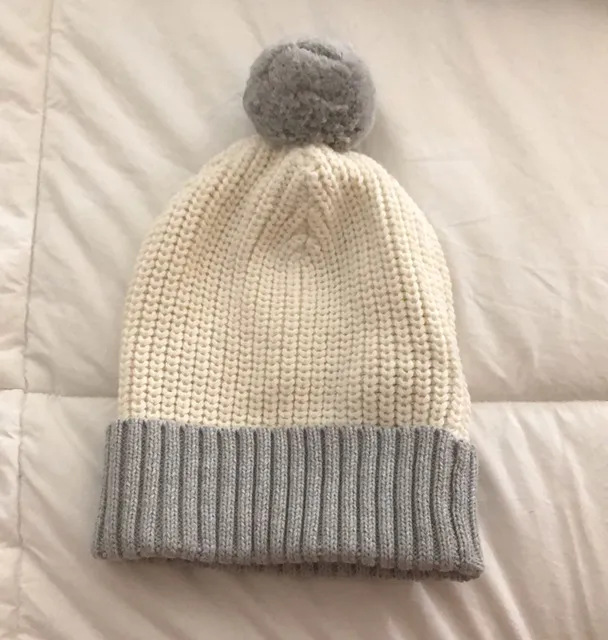 ColorBlock pom Beanie nEW cream & grey White - Image 3