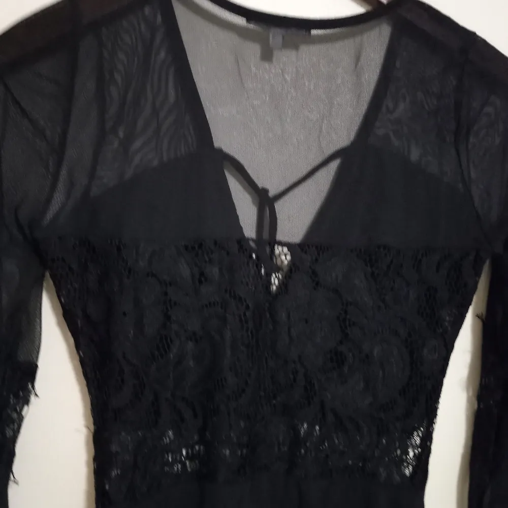 Charlotte Russe S Long Sleeved Black Eyelash Lace Trimmed Body Suit - Image 12