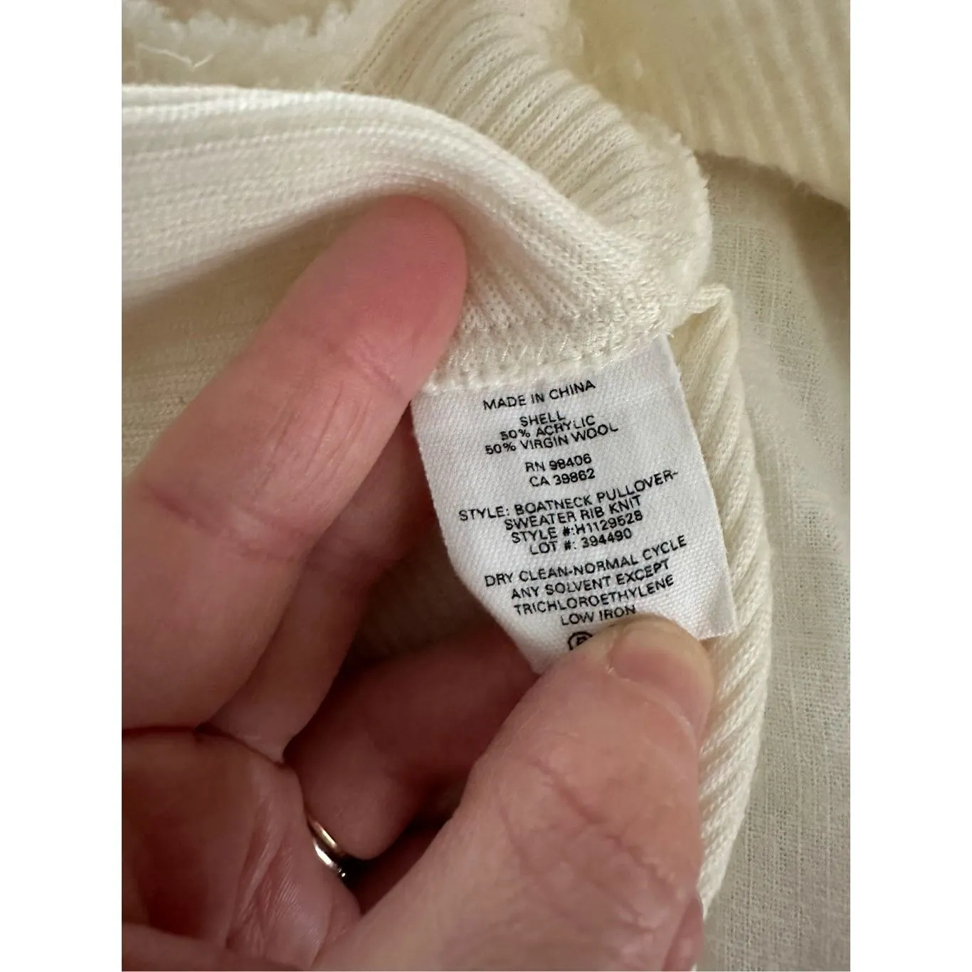 Theory Virgin Wool Blend Ribbed Boatneck Sweater Size Small - Image 5