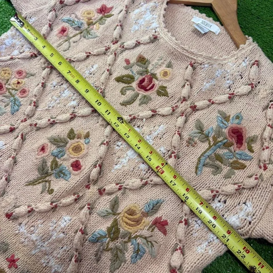 Vintage 90s Embroidered Medium Cottagecore Grandma Chunky Sweater Floral Knitted - Image 6