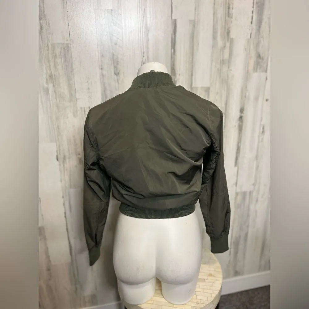 Green jacket  - Image 4