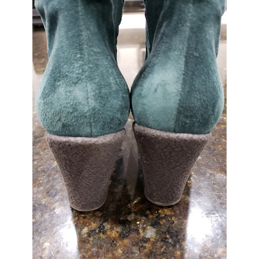 Charles David  Boots Womens Size 38 Green Suede Leather Block Heel Pull On - Image 12