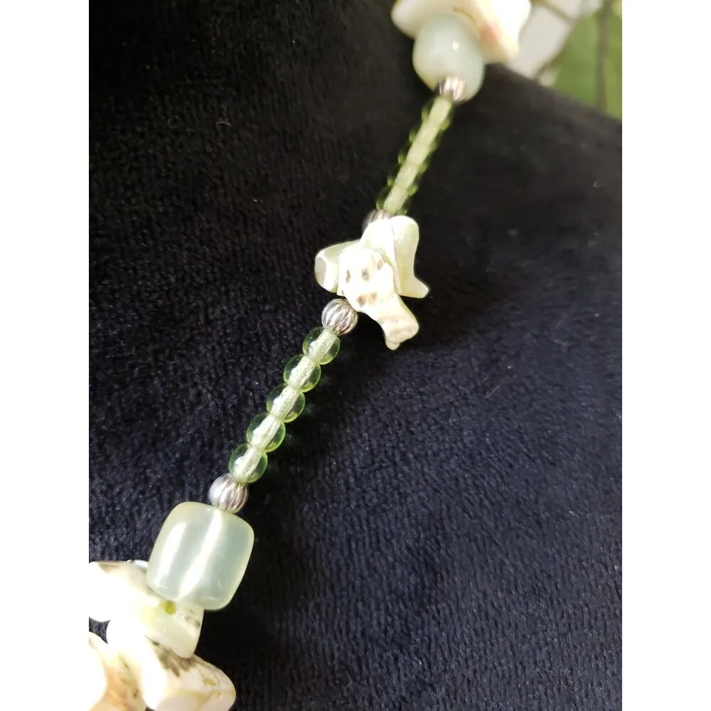 Womens Fashion Irregular Chip Gravel Beads Palmstone Pendent Necklace Jewelry - Image 4