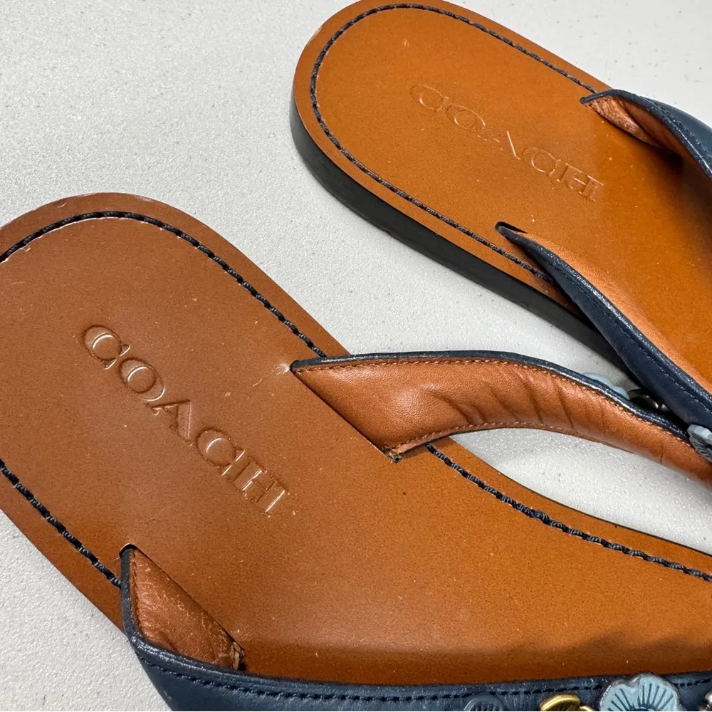 Coach Blue Leather Tea Rose Multi Flip Flop Womens 9 Sandals Flat Beachy Casual - Image 4