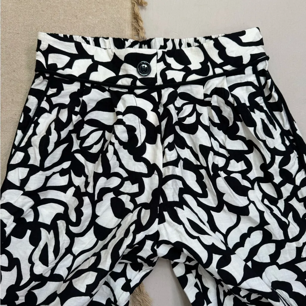 Monteau Women's Geometric Print Wide-Leg Pants Size S Casual White and Black - Image 4