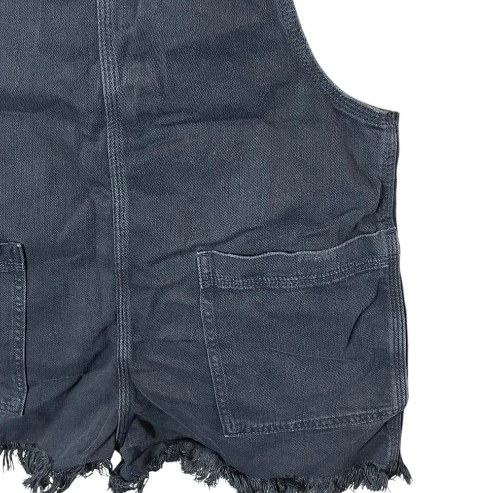 Aerie Women’s Sz Medium Double Strap Short Alls Black Raw Hem - Image 5