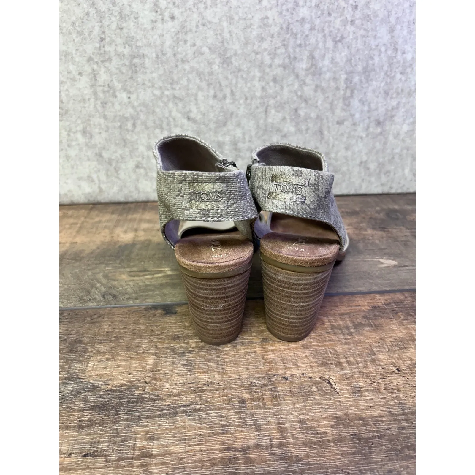 TOMS Wmn Majorca Cutout Snake Print Twill Canvas Block Heel Sandals Size 9.5 - Image 4