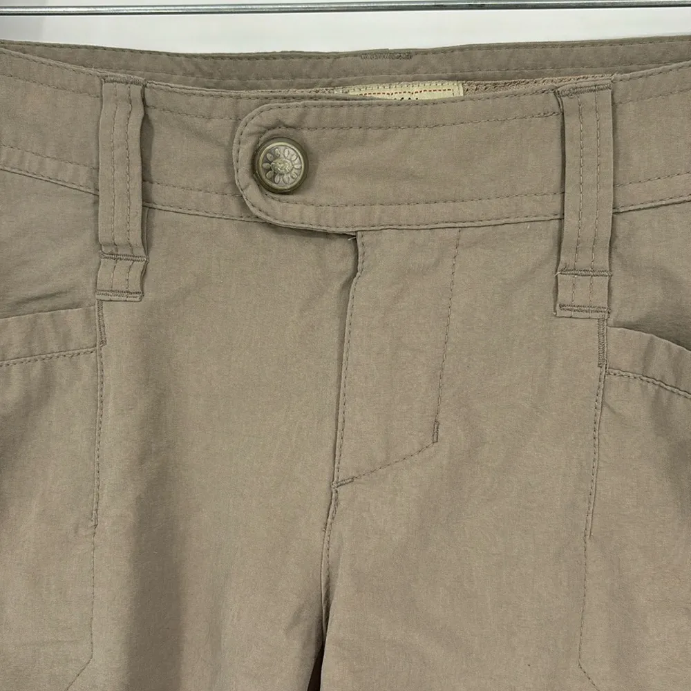 Royal Robbins Classic Bermuda Hiking Shorts in Sandstone Women’s Size 4 - Image 2
