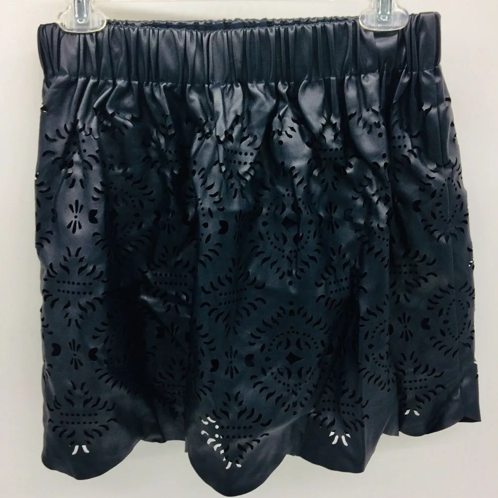 Piperlime Collection Vegan Leather Mini Skirt w/Laser Cutouts/Scallop Hem Size S Blue - Image 3