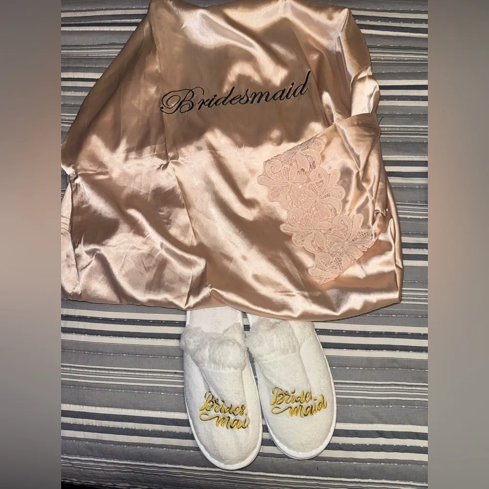 Womens Satin Robe Embroidered Bridesmaid Wedding Party Champagne Gift W Slippers Size undefined - Image 4