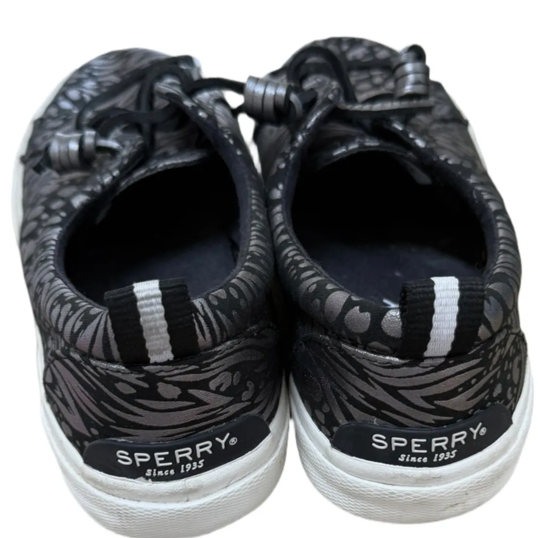 Sperry Black Gray Animal Print No Tie Slide on Sneakers size Women's 8 - Image 4