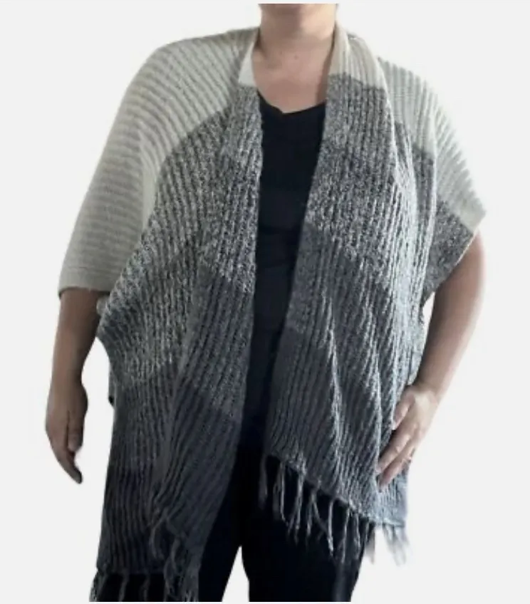 American Eagle Soft Shawl Poncho Wrap Black Gray White Fringe One Size - Image 2