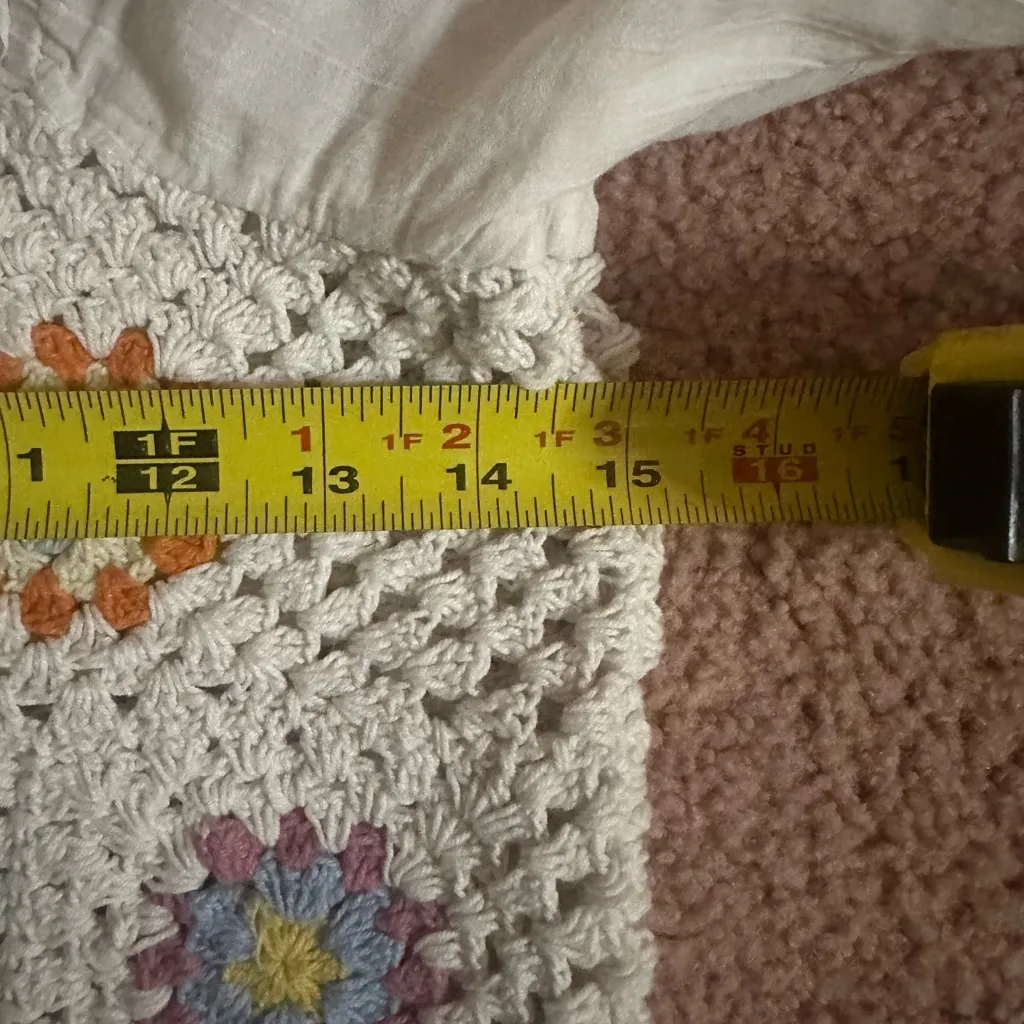 Aerie Crochet Vacay Crop Top Medium 100% Cotton Cottagecore Granny Square - Image 6